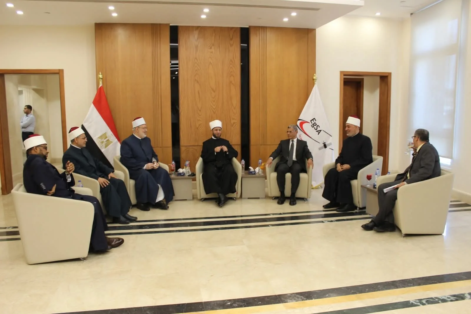الوكالة المصرية للفضاء تستقبل وزير الأوقاف ومجموعة من علماء الأزهر الوكالة المصرية للفضاء تستقبل وزير الأوقاف ومجموعة من علماء الأزهر