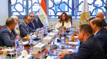 “التنمية المحلية” تستعرض مع شركة Esri العالمية سبل تعزيز التعاون في مجال نظم المعلومات الجغرافية لدعم عمليات اتخاذ القرار.