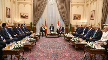 رئيس مجلس النواب يناقش مع نظيره الفيتنامي سبل تعزيز التعاون البرلماني وزيادة الاستثمارات بين البلدين