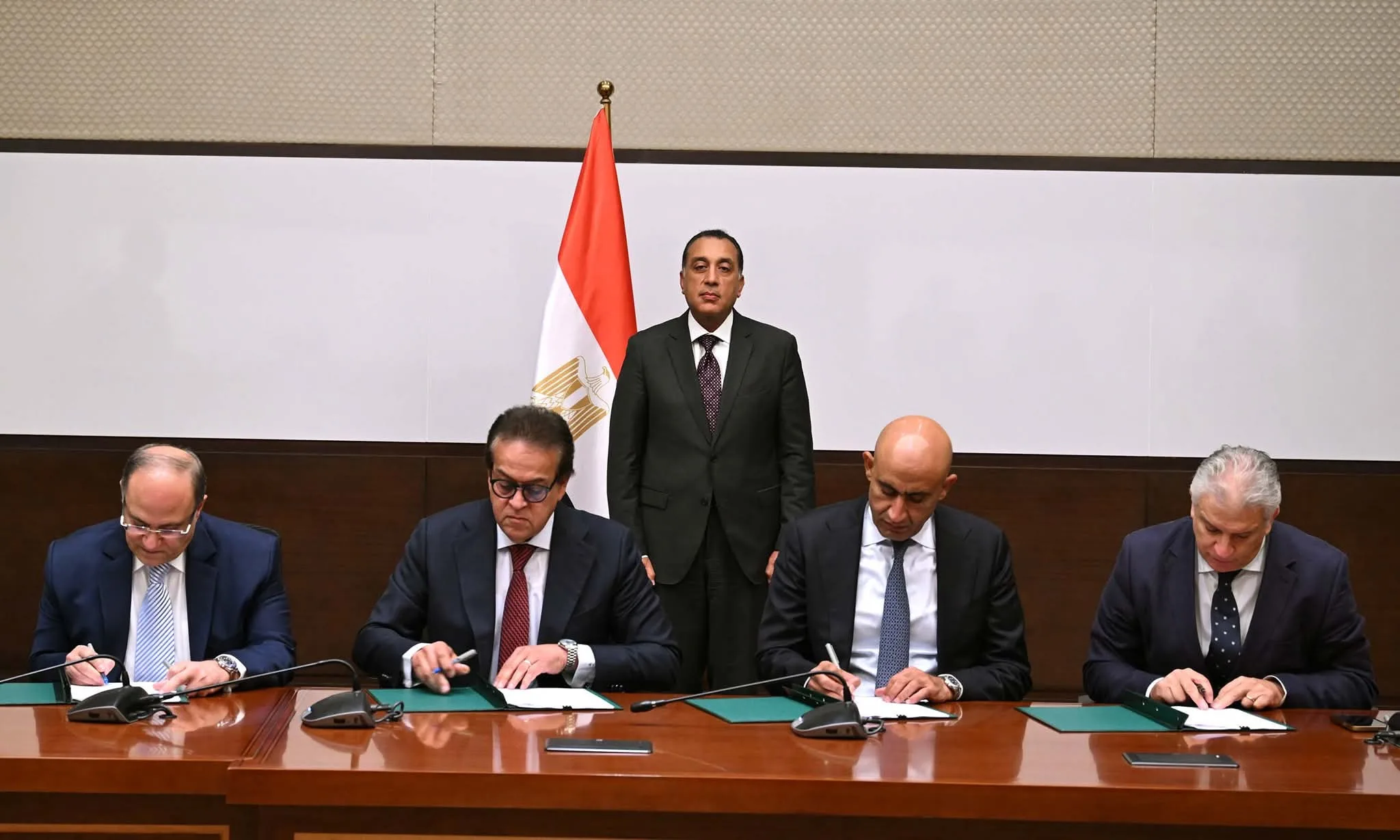 مدبولي يشارك في توقيع اتفاقية تعاون لتأسيس خمس مدارس فنية متخصصة في صناعة الأدوية