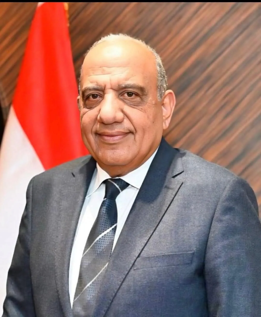 وزير الكهرباء يشرف على بدء التشغيل في المرحلة الثانية وتقييم مستوى الجهد لعدد من محطات التحويل والشبكات الهوائية. وزير الكهرباء يشرف على بدء التشغيل في المرحلة الثانية وتقييم مستوى الجهد لعدد من محطات التحويل والشبكات الهوائية.