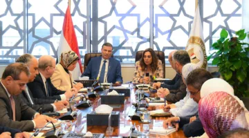 وزيرا التنمية المحلية والزراعة يناقشان تعزيز إنتاج الغاز الحيوي والأسمدة العضوية من المخلفات