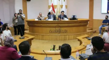 وزير الثقافة يدشّن مبادرة «الشباب قوتنا 2» من خلال حوار مفتوح لتعزيز الوعي الثقافي بين الشباب