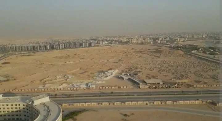 وزارة الإسكان تشرح أسباب سحب أرض أكتوبر من نادي الزمالك وزارة الإسكان تشرح أسباب سحب أرض أكتوبر من نادي الزمالك