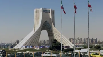 إيران تستهدف مجموعة مكونة من 8 أشخاص مرتبطة بالموساد.
