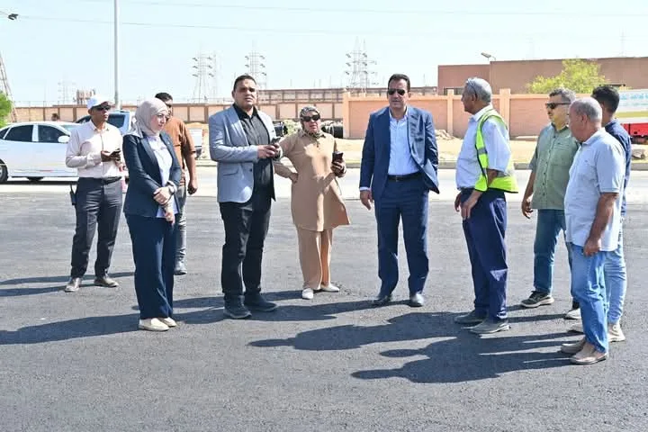 “الشربيني” يُتابع تقدم تطوير الطرق والمرافق في المناطق الصناعية بالعاشر من رمضان “الشربيني” يُتابع تقدم تطوير الطرق والمرافق في المناطق الصناعية بالعاشر من رمضان