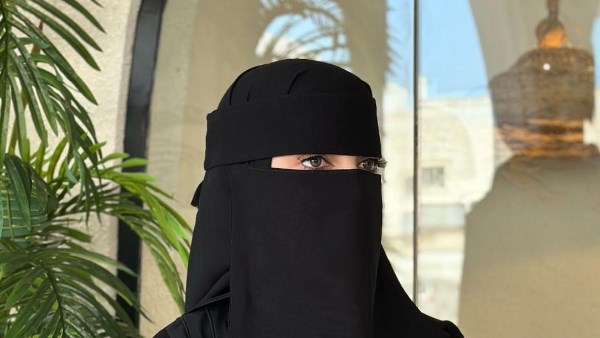 تفسير حلم النقاب في المنام.. ما علاقته بالطلاق والزواج؟ - موقع بصراحة الإخباري