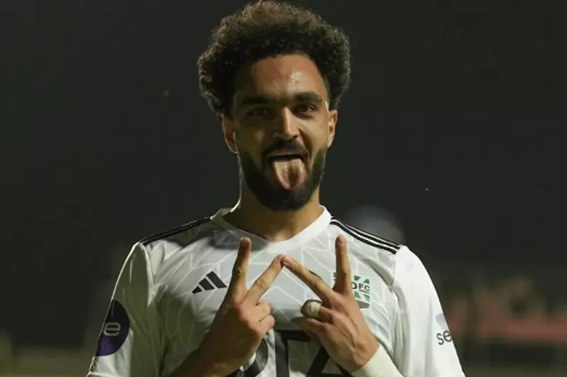 3 عروض من مصر ونادٍ خليجي.. زد يوضح موقفه بشأن انتقال زيكو 3 عروض من مصر ونادٍ خليجي.. زد يوضح موقفه بشأن انتقال زيكو