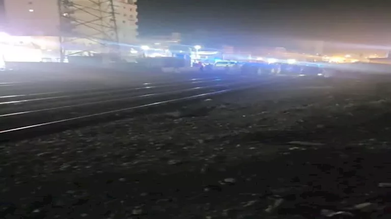 4 توابيت في مراسم دفن واحدة.. سوهاج تودع ضحايا حادث دهس قطار الصعيد – صور 4 توابيت في مراسم دفن واحدة.. سوهاج تودع ضحايا حادث دهس قطار الصعيد – صور