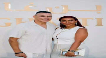 4 لقطات رومانسية لعصام الحضري مع زوجته