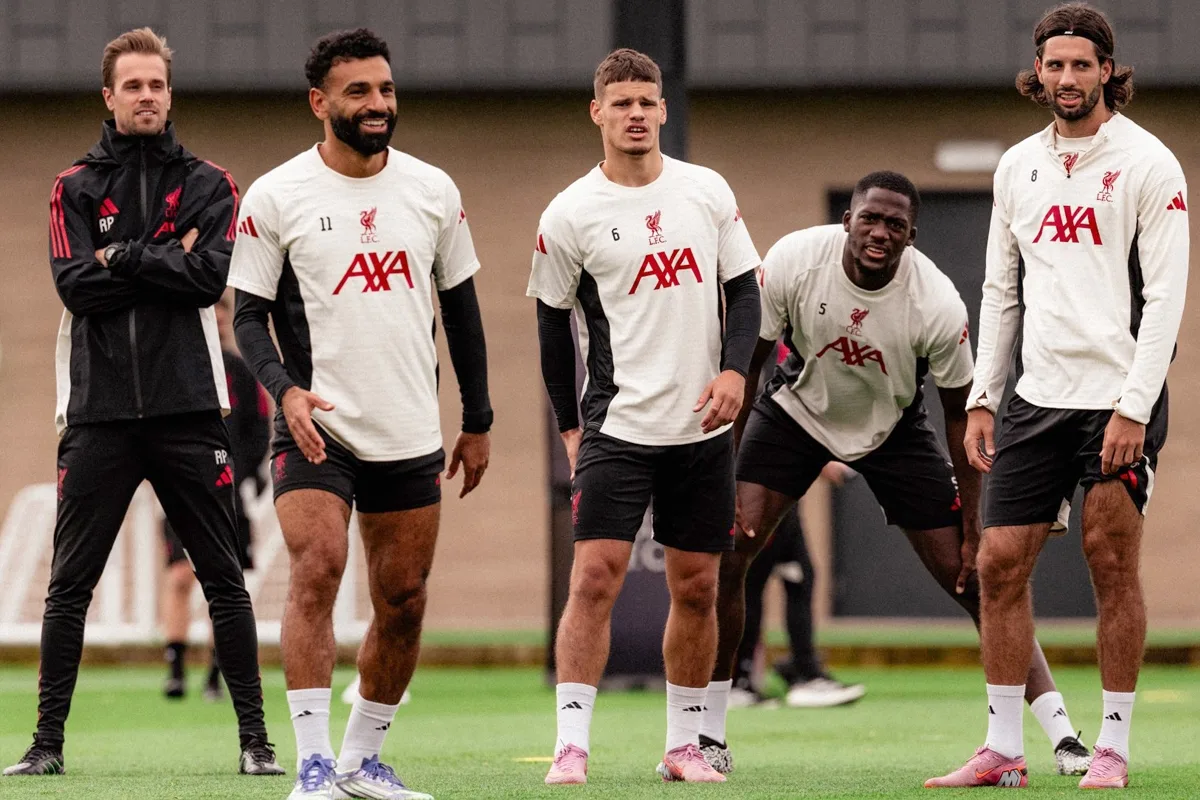 ليفربول يواجه نيوكاسل اليوم ليفربول يواجه نيوكاسل اليوم