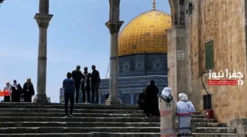 وزير الأوقاف يضع مسؤولية سلامة المسجد الأقصى على عاتق الاحتلال