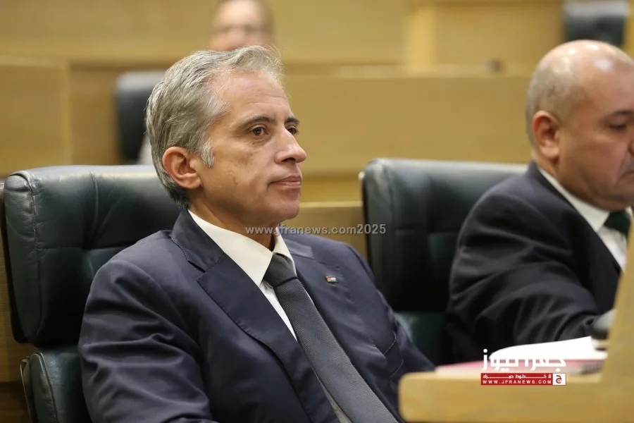رئاسة مجلس الوزراء: تعديل وزاري غدًا يشمل ثلث أعضاء الحكومة رئاسة مجلس الوزراء: تعديل وزاري غدًا يشمل ثلث أعضاء الحكومة
