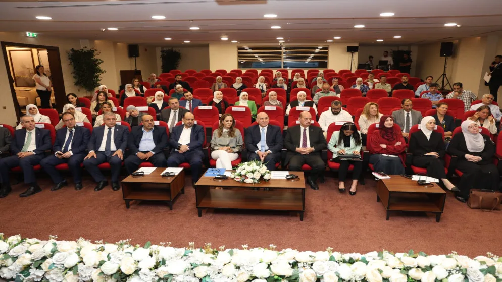 الصحة: خطوات للحد من ترويج الأغذية الضارة للأطفال الصحة: خطوات للحد من ترويج الأغذية الضارة للأطفال