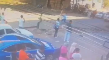 عاجل.. جسدي تجاوب قبل عقلي.. عم طارق بطل حادث إنقاذ شاب في بني سويف: كان عازماً على العبور.