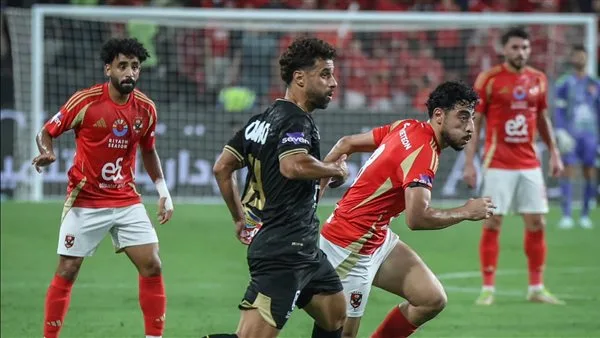 بشأن تكليف حكام أجانب لإدارة مباريات الدوري: رئيس لجنة الحكام يؤكد ضرورة الالتزام باللوائح بشأن تكليف حكام أجانب لإدارة مباريات الدوري: رئيس لجنة الحكام يؤكد ضرورة الالتزام باللوائح