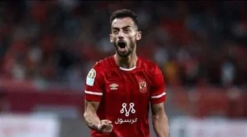 شوبير يوضح تفاصيل تمرد أحمد عبد القادر على الأهلي وعدم حضوره تدريبات الفريق