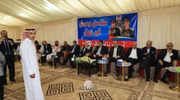 الوزير الحنيفات يجتمع بمربي النحل في منزل أبوزريق (صور)