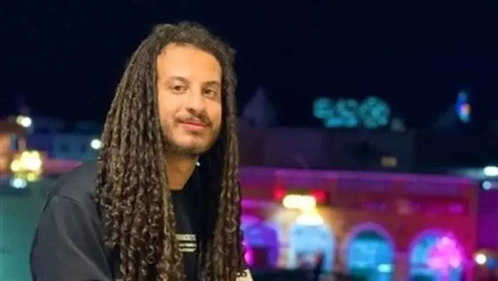 بلاغ للنائب العام ضد المدون الفنان خالد بتهمة نشر الفساد والانحلال الأخلاقي. بلاغ للنائب العام ضد المدون الفنان خالد بتهمة نشر الفساد والانحلال الأخلاقي.