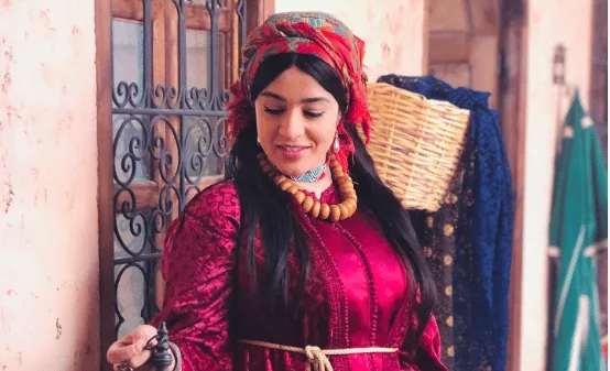 نورة الولتيتي تعود إلى الدراما الأمازيغية من خلال مسلسل “إزماز ن واطان” نورة الولتيتي تعود إلى الدراما الأمازيغية من خلال مسلسل “إزماز ن واطان”