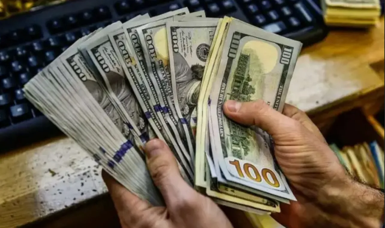 عاجل.. ارتفاع سعر الدولار مجددًا مقابل الجنيه المصري اليوم عاجل.. ارتفاع سعر الدولار مجددًا مقابل الجنيه المصري اليوم