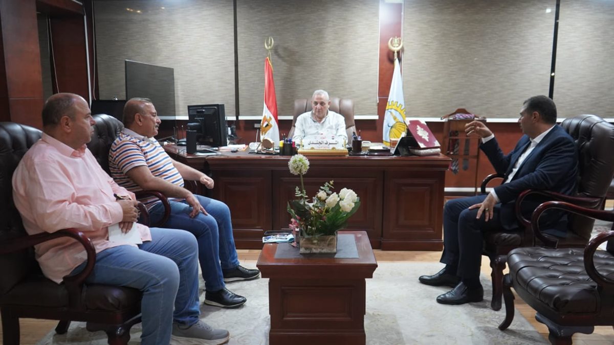 اجتماع محافظ الغربية 