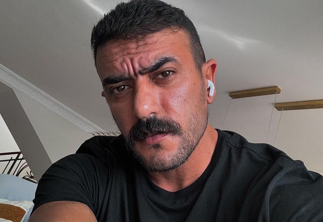 <strong>أحمد العوضي</strong>