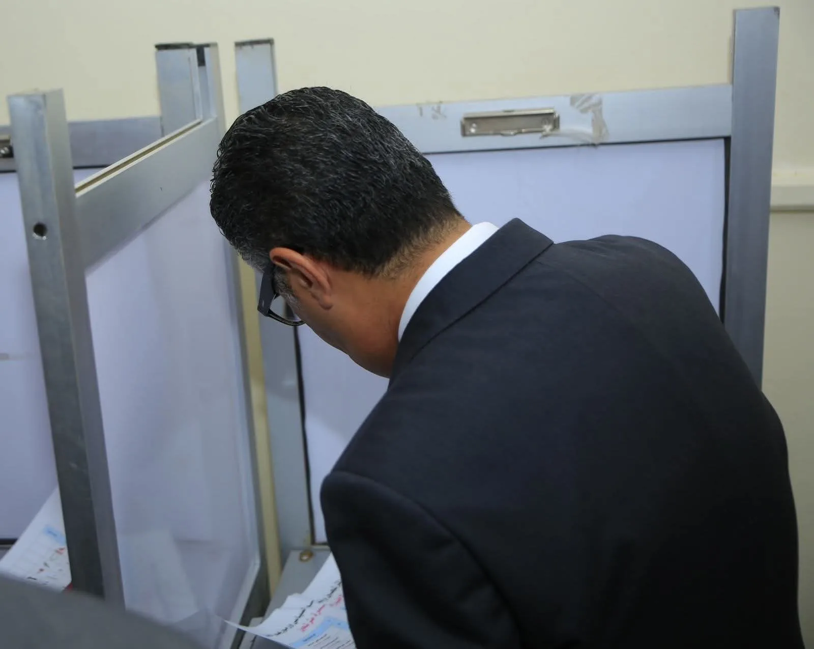 وزير التموين والتجارة الداخلية يُشارك في التصويت لانتخابات مجلس الشيوخ