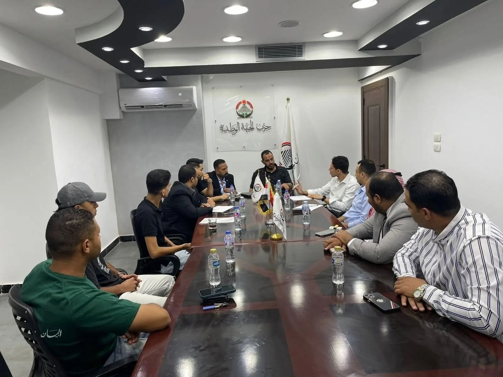 شباب الجبهة الوطنية في السويس يجتمعون تحضيراً لانتخابات البرلمان شباب الجبهة الوطنية في السويس يجتمعون تحضيراً لانتخابات البرلمان