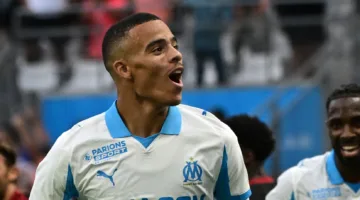 بناءً على طلب رونالدو.. النصر يستعد للتعاقد مع نجم مارسيليا.