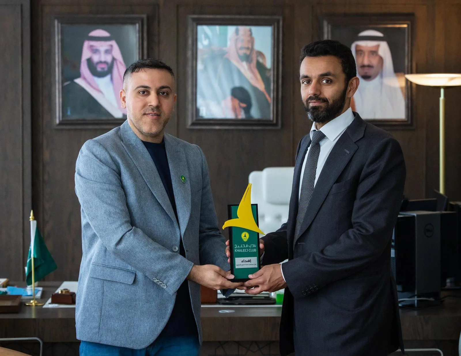 الدانة تعزز تشكيلتها بتعاقدات جديدة بدعم من السفارة السعودية الدانة تعزز تشكيلتها بتعاقدات جديدة بدعم من السفارة السعودية