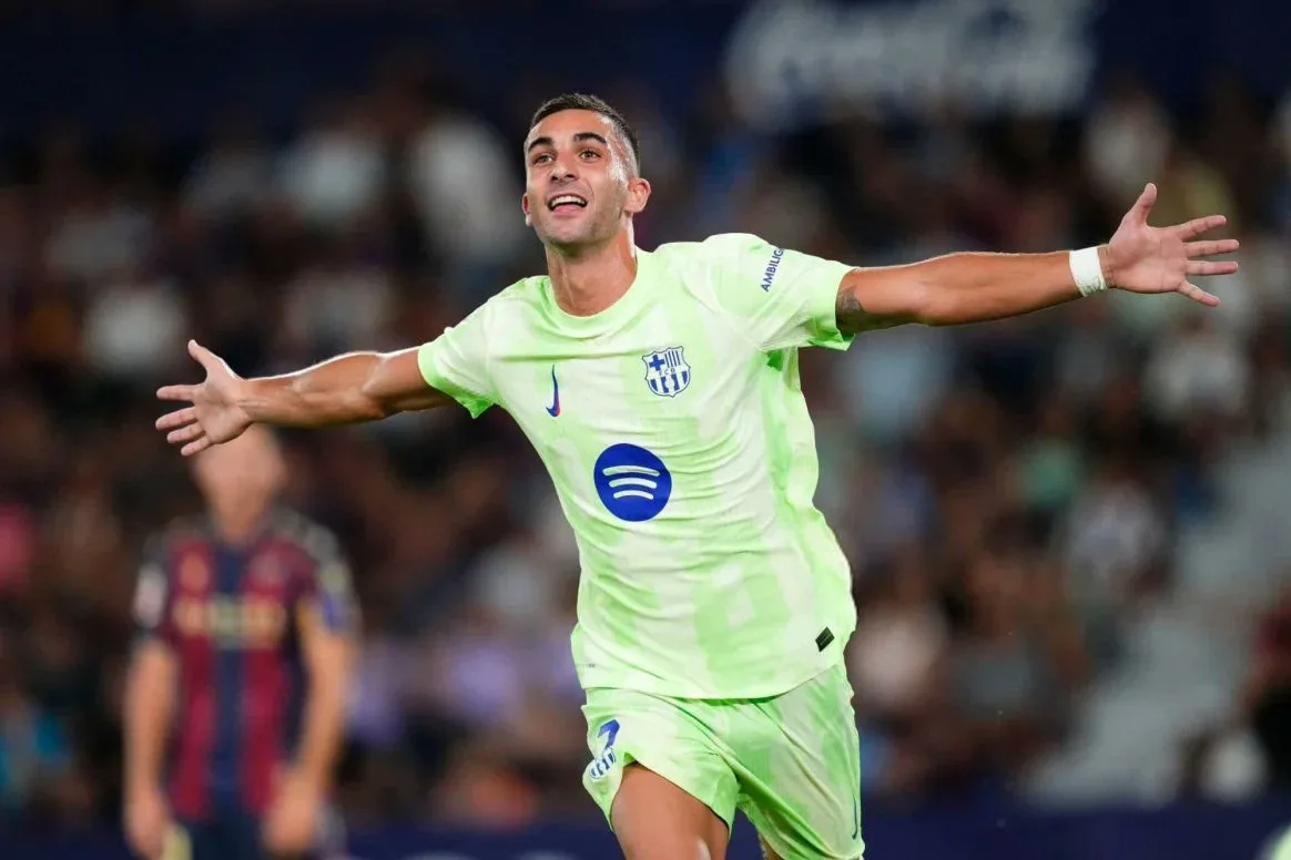 مسؤول في برشلونة لـ “الكأس”: لم يتم التفاوض مع الاتحاد لضم فيران توريس. مسؤول في برشلونة لـ “الكأس”: لم يتم التفاوض مع الاتحاد لضم فيران توريس.