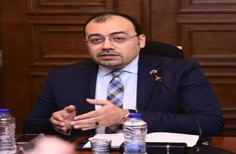 حزب حماة الوطن يقوم بمراجعة طلبات مرشحيه لانتخابات مجلس النواب… والإعلان سيكون خلال أيام. حزب حماة الوطن يقوم بمراجعة طلبات مرشحيه لانتخابات مجلس النواب… والإعلان سيكون خلال أيام.