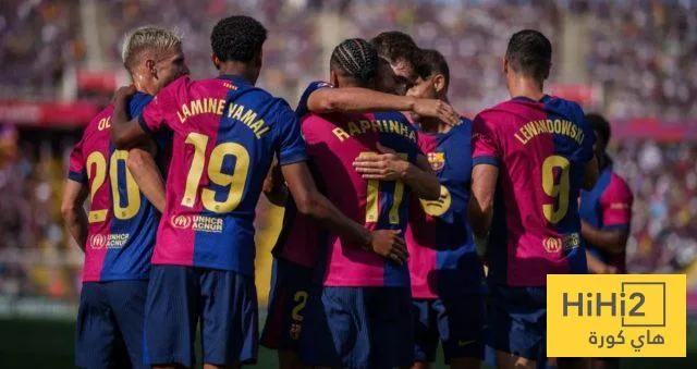 سبعة لاعبين من برشلونة يتخلفون عن الإجازة ويعودون للتدريب.