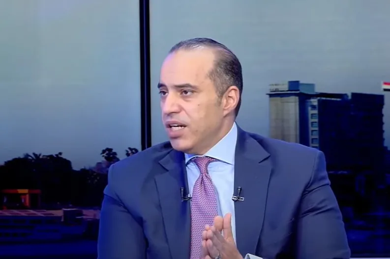 الإيجار القديم: لماذا اختارت الحكومة تحرير العلاقة بين المالك والمستأجر بدلاً من زيادة قيمة الإيجار؟ رأي المستشار محمود فوزي.