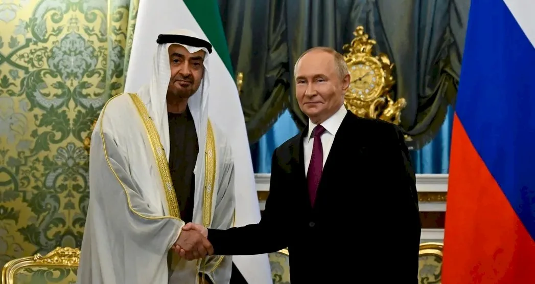 أبوظبي هي المكان المثالي لعقد لقائي مع ترامب. أبوظبي هي المكان المثالي لعقد لقائي مع ترامب.