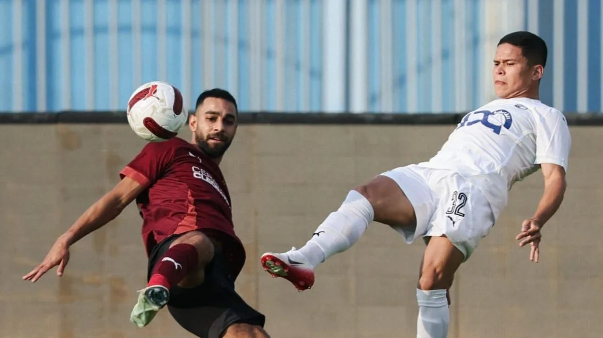 أداء مميز للاعب بيراميدز الجديد في مباراة سيراميكا كليوباترا الودية أداء مميز للاعب بيراميدز الجديد في مباراة سيراميكا كليوباترا الودية