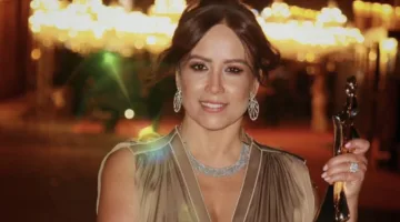 أروع 10 لوحات من السجادة الحمراء في حفل بياف (صور ومقاطع فيديو)