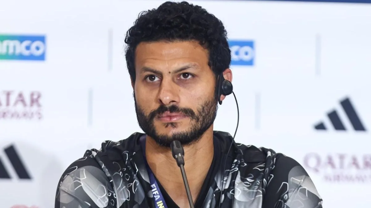 أزمة حادة في الأهلي.. الشناوي يقترب من الخروج بعد لقاء صريح أزمة حادة في الأهلي.. الشناوي يقترب من الخروج بعد لقاء صريح
