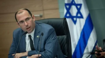 أستراليا لسياسي إسرائيلي: إذا كنت ستحضر لنشر التمييز، فنحن لا نرغب بك.