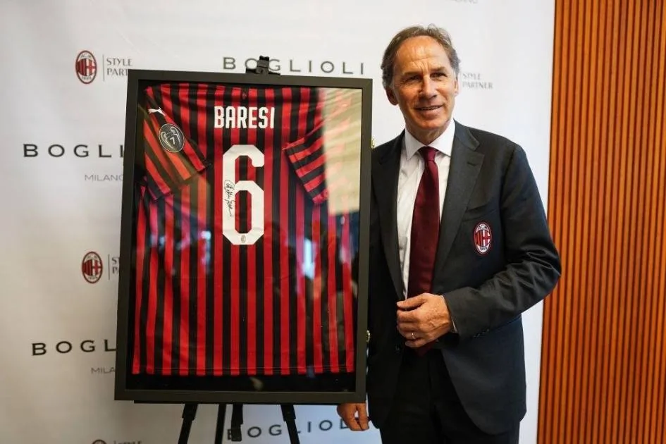 أسطورة ميلان ياريزي undergoes lung surgery.