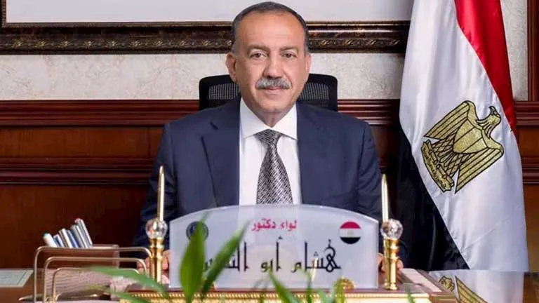 أسيوط تتهيأ لاستقبال 3 ملايين ناخب في انتخابات مجلس الشيوخ أسيوط تتهيأ لاستقبال 3 ملايين ناخب في انتخابات مجلس الشيوخ