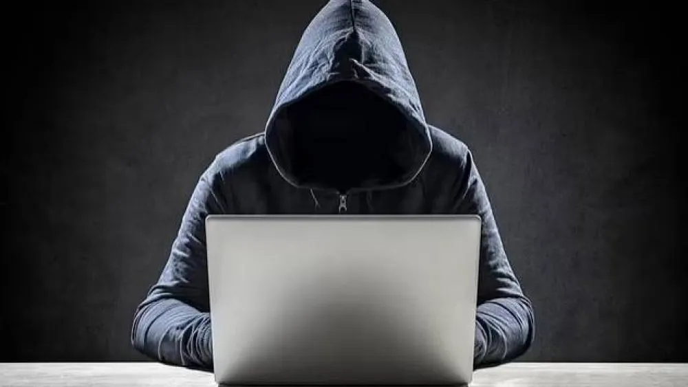 أمريكا تخصص ملايين الدولارات لمكافحة القرصنة.. وطهران تتهمها بعرقلة “المحادثات”