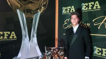أول رد فعل من إمام عاشور بعد فوزه بجائزة أفضل لاعب في مصر لموسم 2024