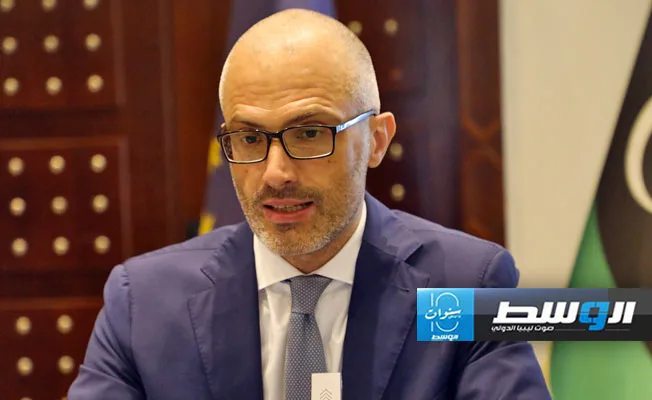 أولاندو يشدد للمشري على ضرورة المحافظة على تماسك المؤسسات أولاندو يشدد للمشري على ضرورة المحافظة على تماسك المؤسسات