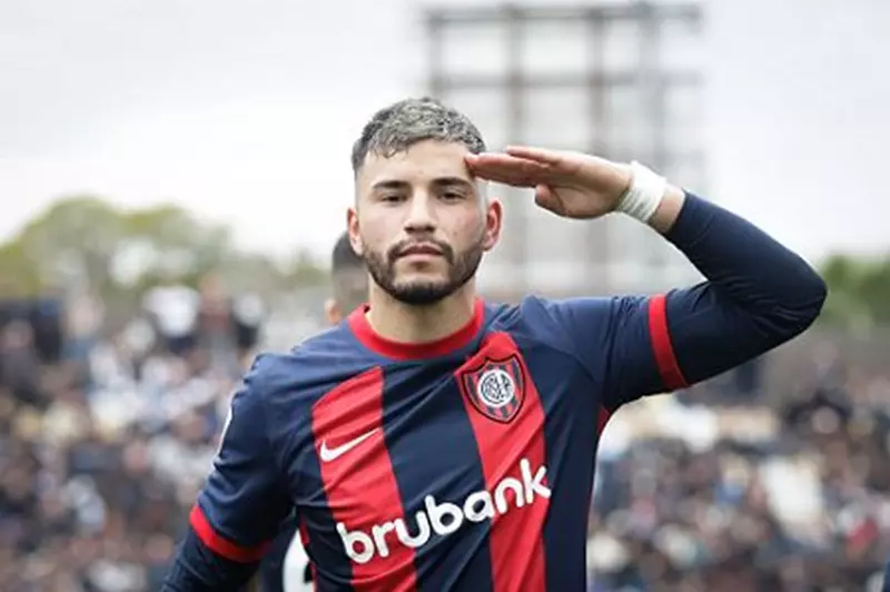 أولمبيا لـ”يلا كورة”: الزمالك لا يتفاوض مع ليجيزامون والشرط الجزائي بقيمة 7 ملايين دولار أولمبيا لـ”يلا كورة”: الزمالك لا يتفاوض مع ليجيزامون والشرط الجزائي بقيمة 7 ملايين دولار