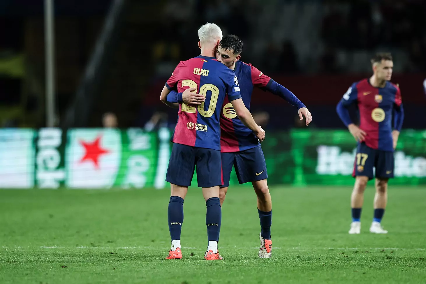 أولمو يتحدث عن صفقات ريال مدريد: تعاقدنا مع لاعبين أفضل أولمو يتحدث عن صفقات ريال مدريد: تعاقدنا مع لاعبين أفضل