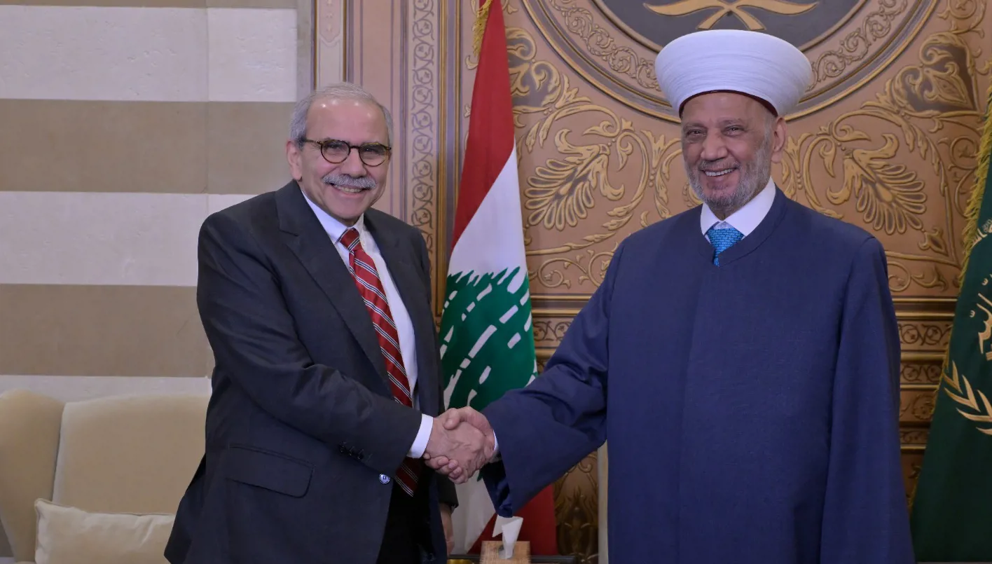 أيام حرجة في مسار القرار السيادي ومواجهة الابتزاز: تأييد قوي للسلام من دار الفتوى وانتقادات لمتري أيام حرجة في مسار القرار السيادي ومواجهة الابتزاز: تأييد قوي للسلام من دار الفتوى وانتقادات لمتري