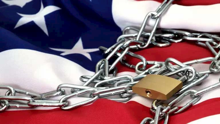 إدارة ترامب تتراجع عن ربط الدعم المالي الأمريكي بموقفها من إسرائيل إدارة ترامب تتراجع عن ربط الدعم المالي الأمريكي بموقفها من إسرائيل
