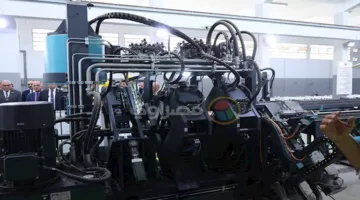 إطلاق خط إنتاج أبراج الطاقة العالية والفائقة في مصنع الطائرات – صور